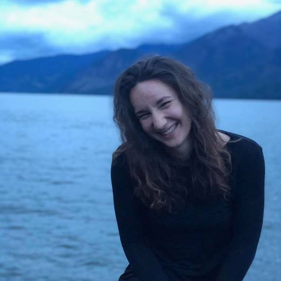 Meet your Posher, Maddie - Picture 1 of 1